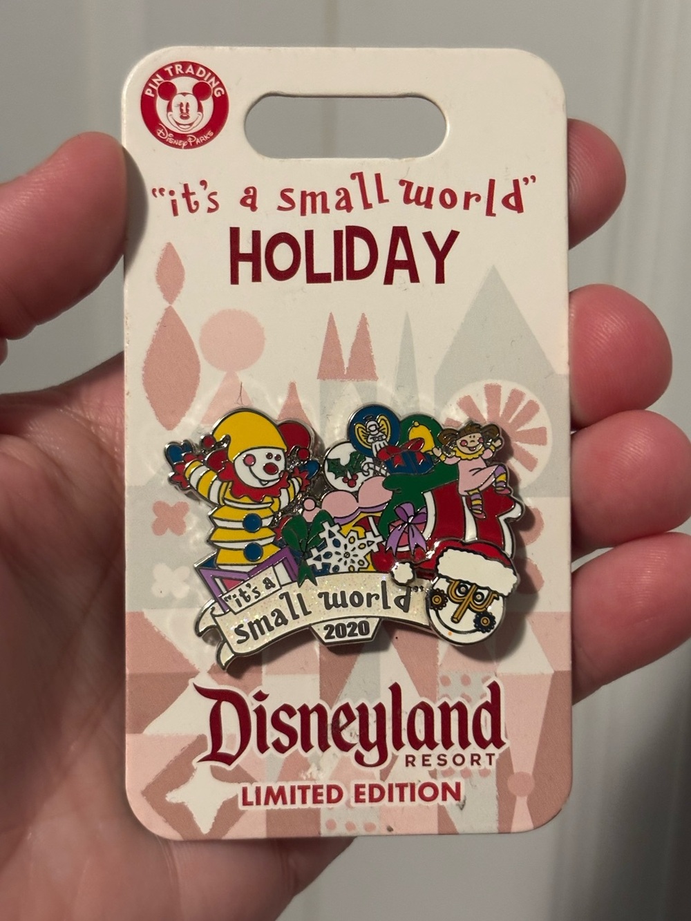 Disney - it’s a small world Holiday 2020 Pin